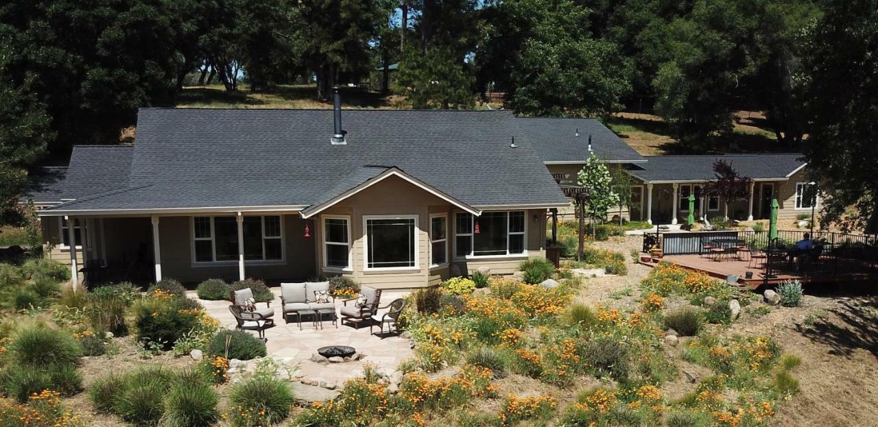 Red Tail Ranch Bed & Breakfast Groveland Dış mekan fotoğraf